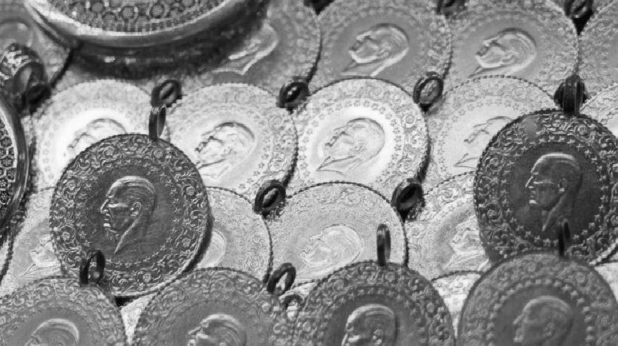 Altın fiyatlarında Fed baskısıyla düşüş sürüyor