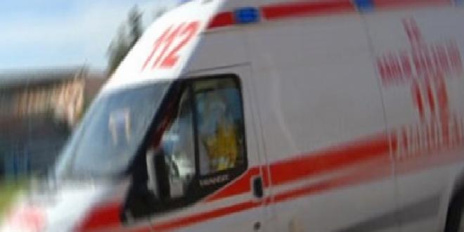 2 minibüsün çarpışması sonucu 10 belediye personeli yaralandı
