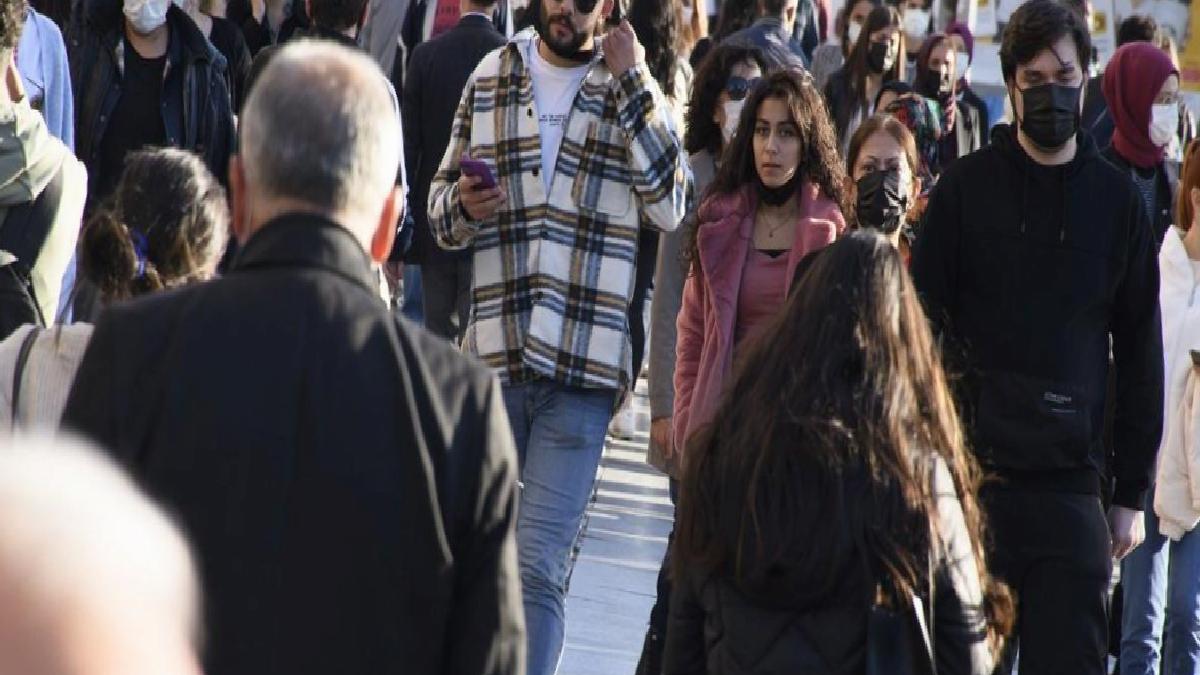 Bakan Koca güncel corona verilerini açıkladı! İşte vaka ve vefatta son durum