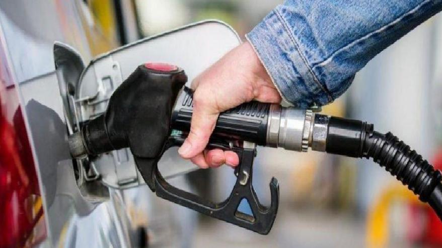 Benzin ve motorine zam bekleniyor