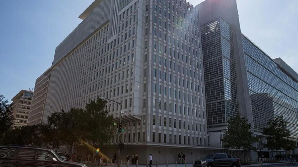Dünya Bankası: Ukrayna'ya acil destek sağlamaya hazırız