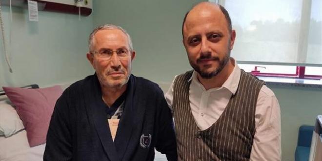 Emekli öğretmen, öğrencisinin eliyle şifa buldu