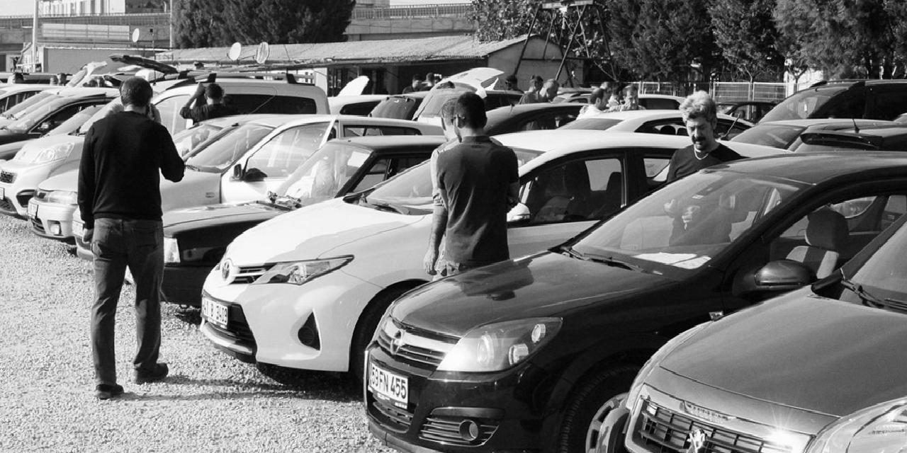 İkinci el otomobil piyasasına dolar darbesi