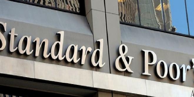 S&P, Rusya'nın kredi notunu düşürdü