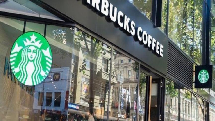 Starbucks, McDonald’s ve Subway’i solladı