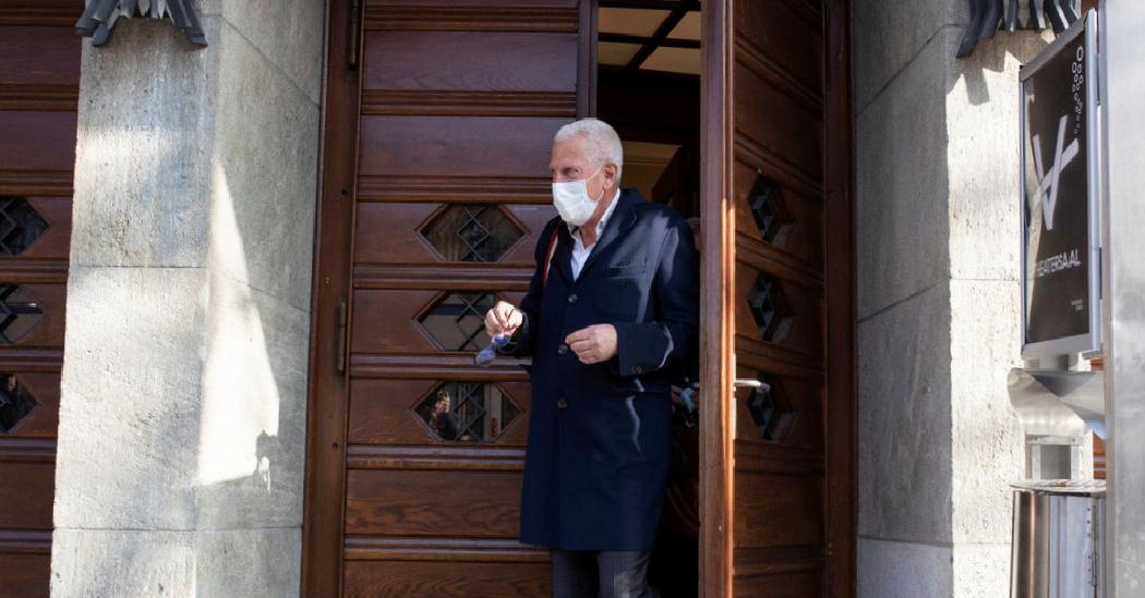 Swiss Banker’s Trial Rivets With Fraud Charges and Strip Club Visits