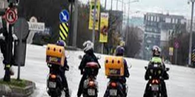 Türk-İş'ten motosikletli kuryelere tam destek