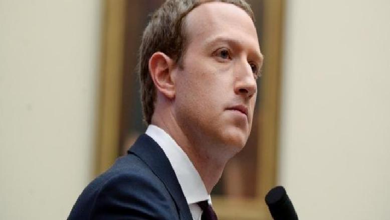 Zuckerberg bir günde 29 milyar dolar kaybetti